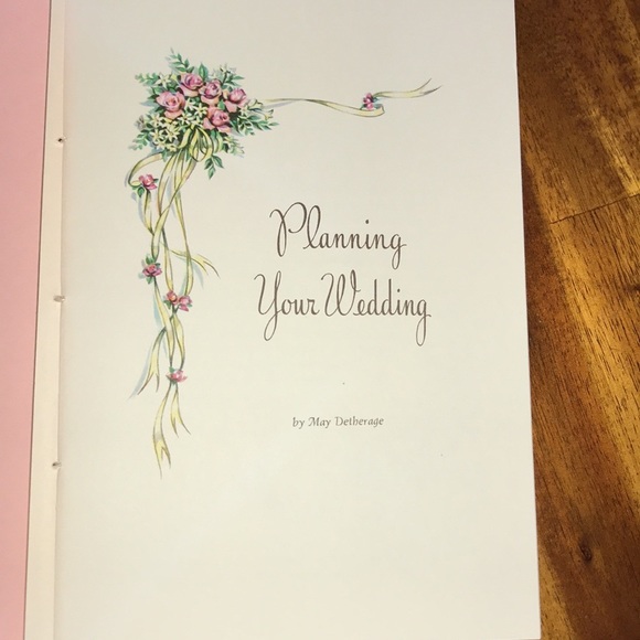 Vintage 1950 Planning Your Wedding Booklet - Picture 5 of 6